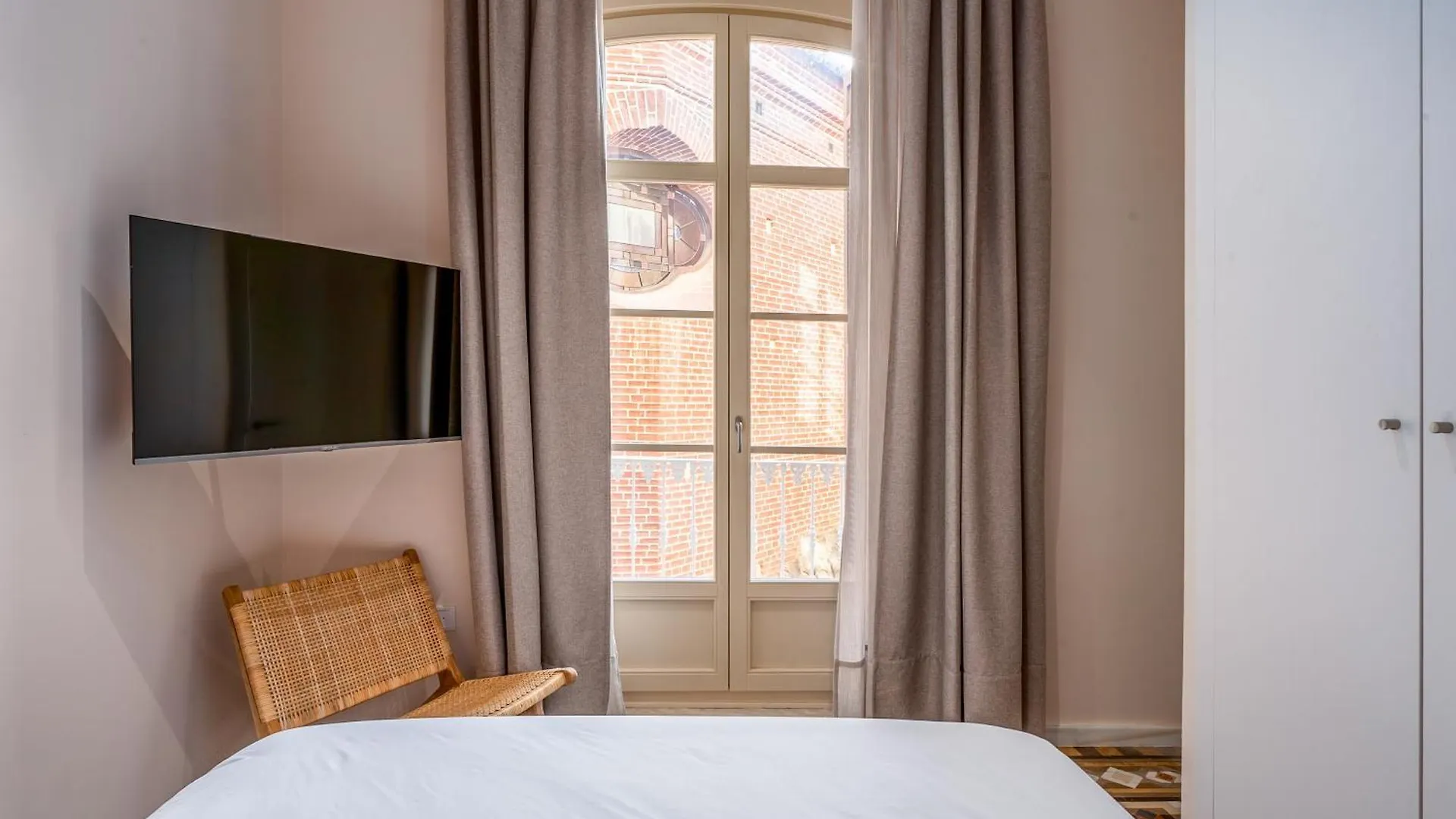 Smartr Malaga Centro Aparthotel 0*,