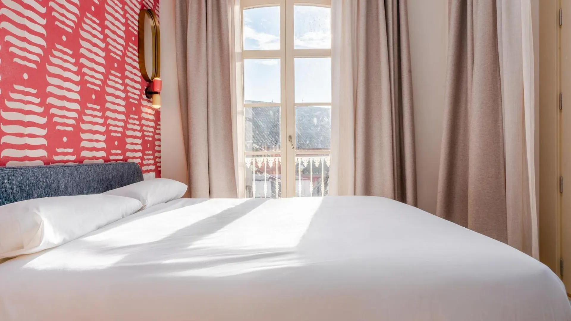 Smartr Malaga Centro Aparthotel