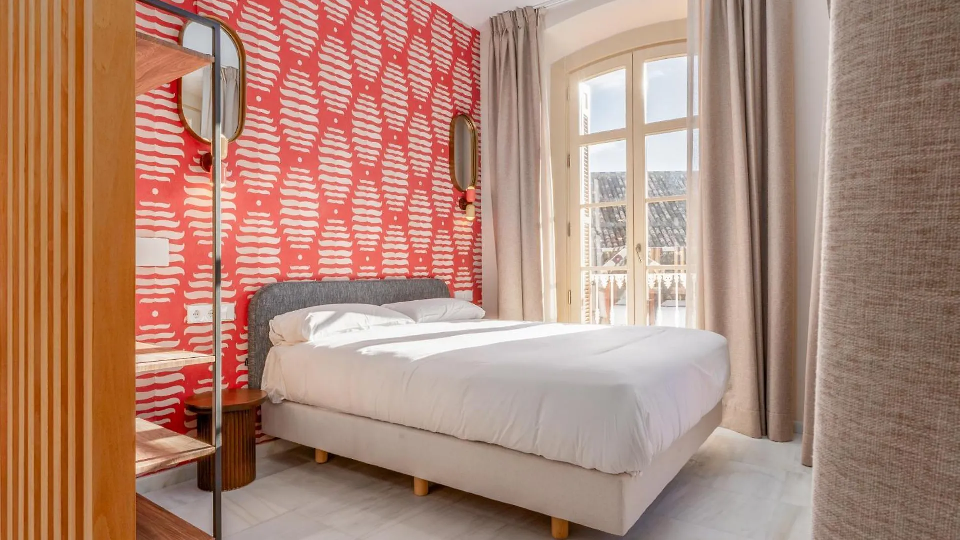 Smartr Malaga Centro Aparthotel
