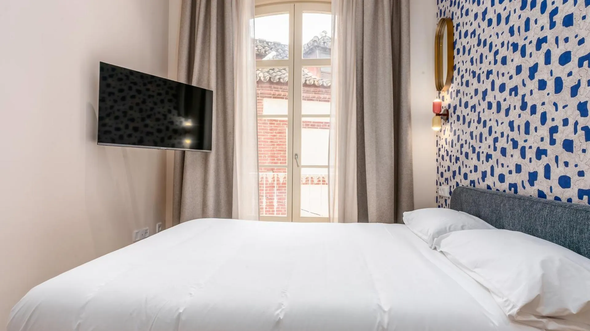 Smartr Malaga Centro Aparthotel 0*,